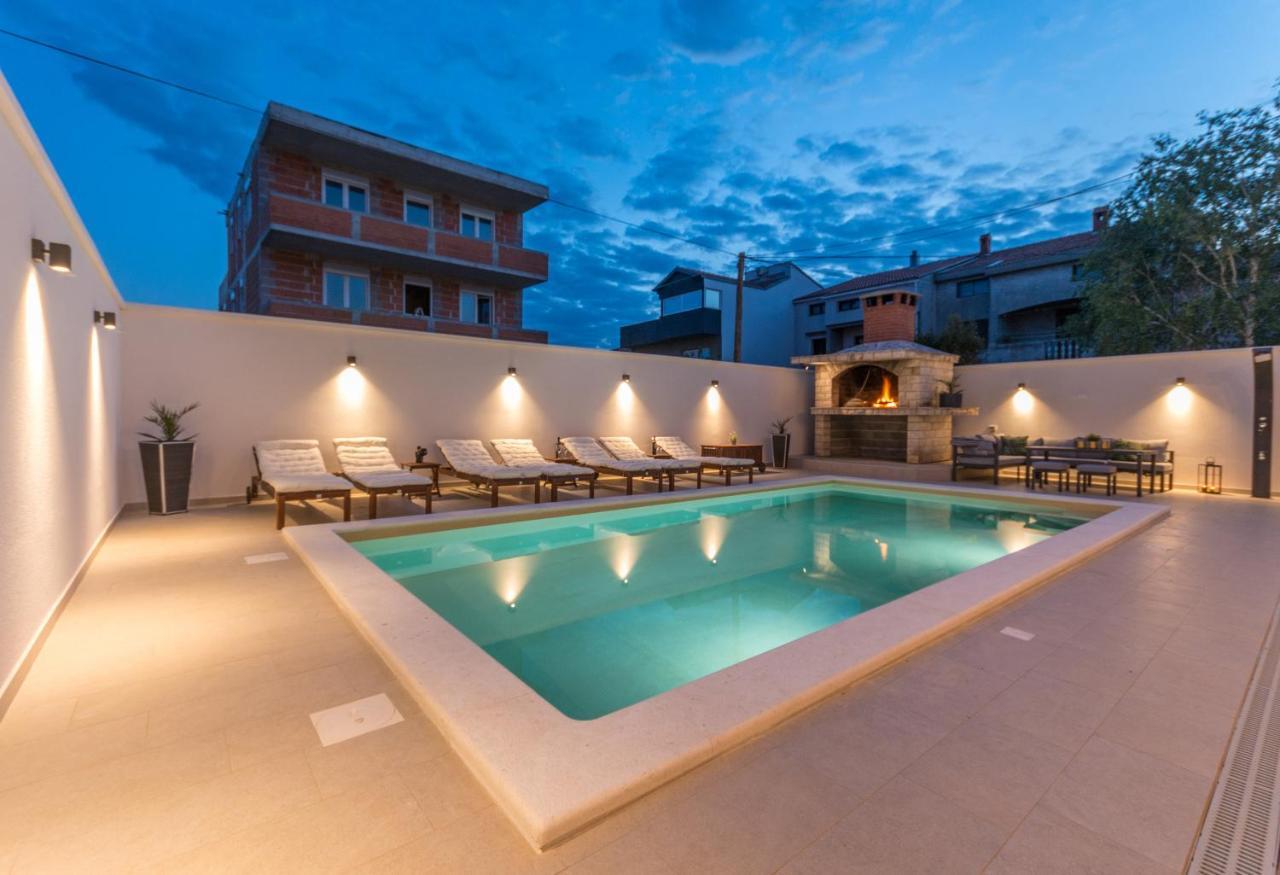 Apartment Jakov With A Pool Zadar Exterior photo